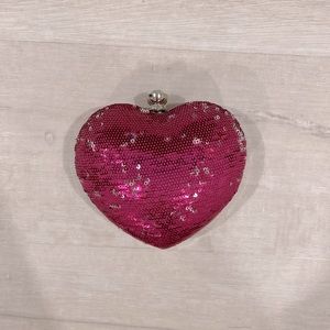 Heart shaped purse 💕